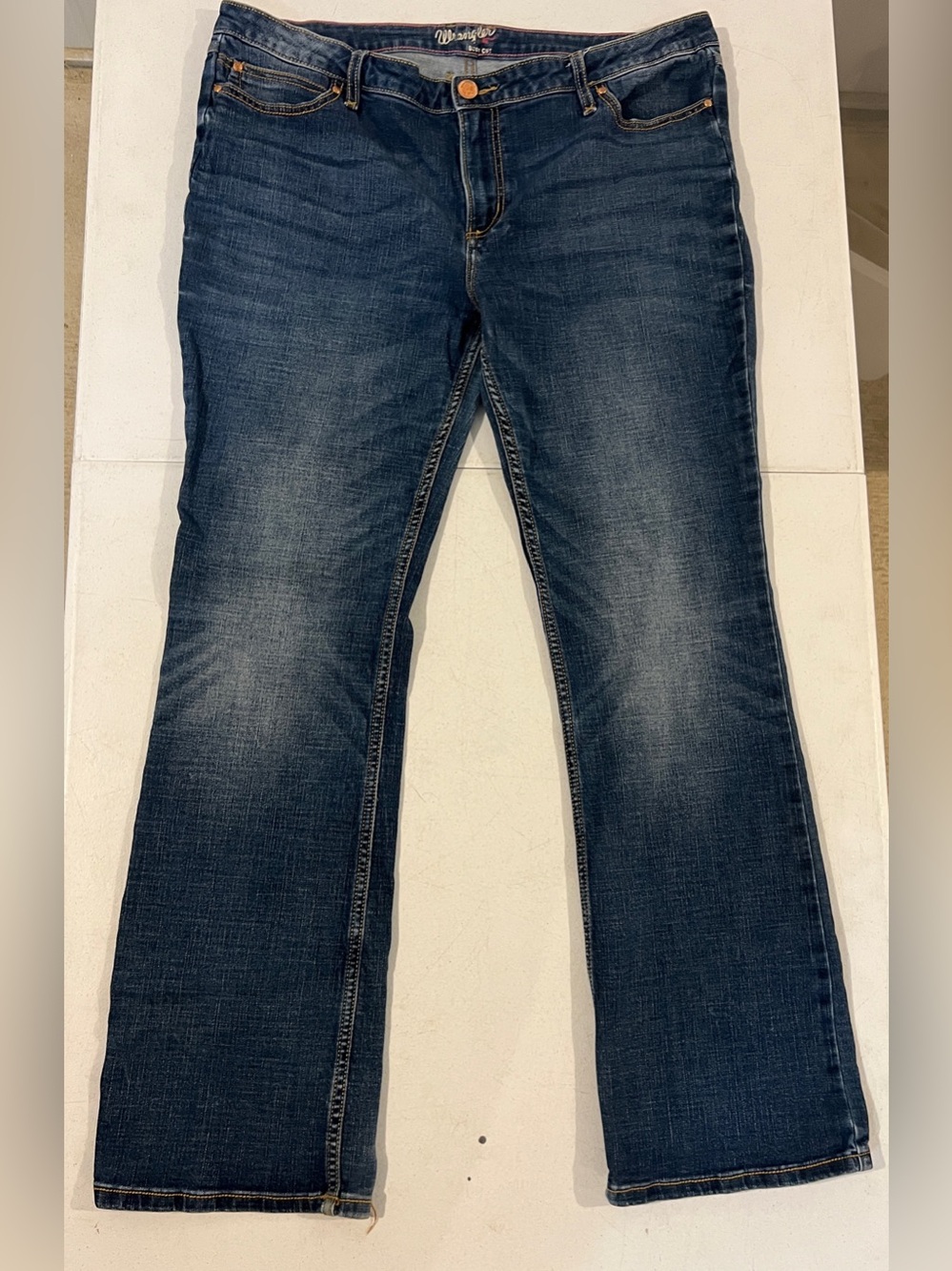Wrangler Women's Straight Leg Jeans in Dark Blue Denim